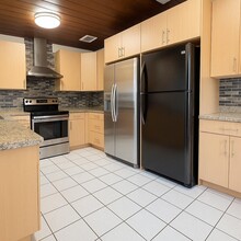 413 Swan Ave in Miami Springs, FL - Building Photo - Building Photo