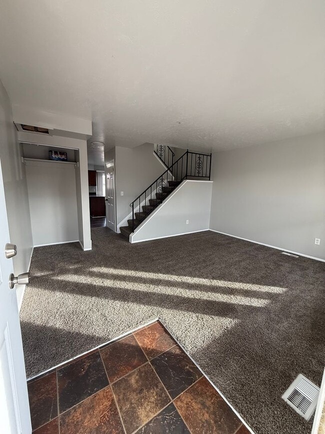 14086 E 22nd Pl in Aurora, CO - Building Photo - Building Photo