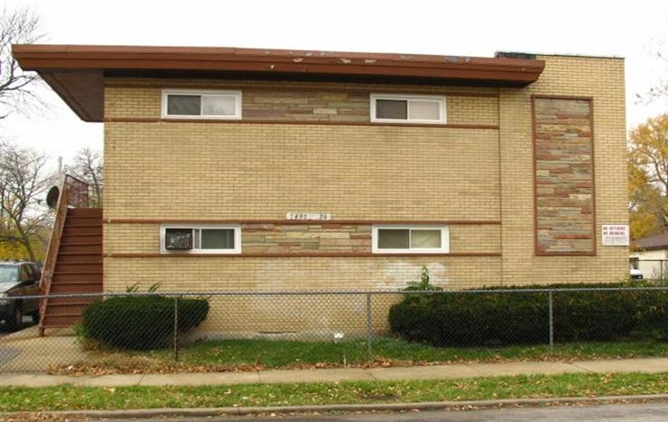 14930 Page Ave in Harvey, IL - Building Photo