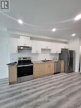 181 Elmira Rd S in Guelph, ON - Building Photo - Building Photo