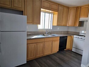 1129 N Clark St, Unit 1129 N Clark in Los Angeles, CA - Building Photo - Building Photo