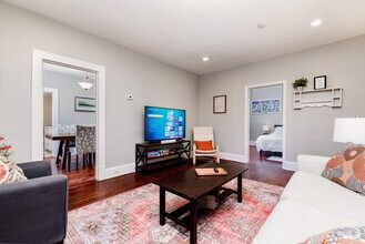 257 Gordon Ave in Kirkwood, MO - Building Photo - Building Photo