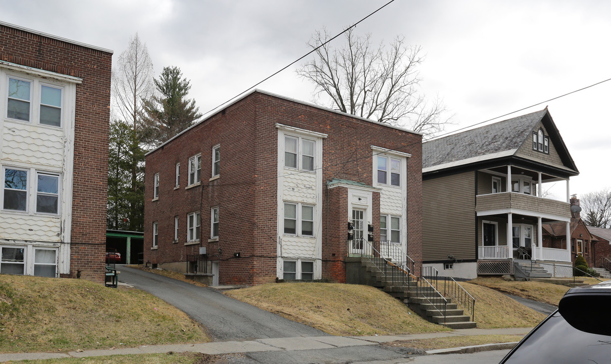 73-75 Winthrop Ave in Albany, NY - Building Photo