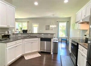 1719 Charcoal Ives Rd in Lawrenceville, GA - Building Photo - Building Photo