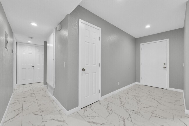 1046 N Clifford Ave, Unit A in Rialto, CA - Building Photo - Building Photo