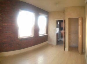 211 E Grand Ave, Unit Apt 404 in Laramie, WY - Building Photo - Building Photo