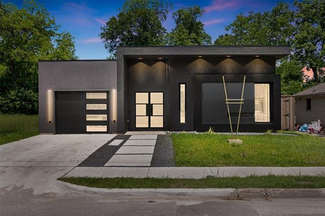 property at 2535 Exline St