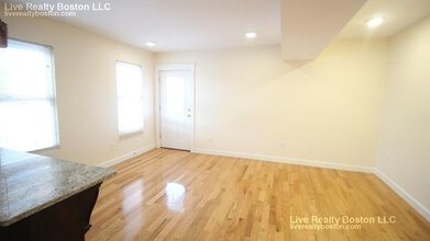 21-23 Weitz St in Boston, MA - Building Photo - Building Photo