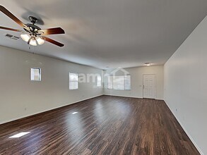 3413 E Flower St in Gilbert, AZ - Building Photo - Building Photo