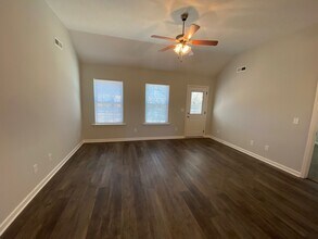 219 Grace Ct in Manchester, TN - Building Photo - Building Photo