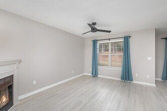 10841 Twisted Bark Ln in Charlotte, NC - Building Photo - Building Photo
