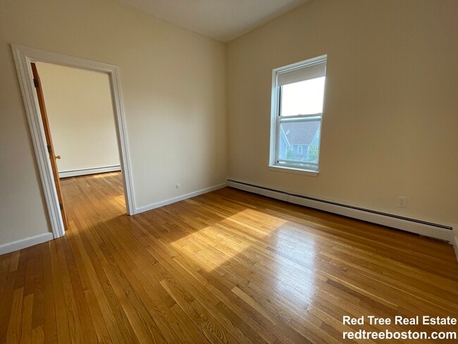 172 N Beacon St in Boston, MA - Building Photo - Building Photo