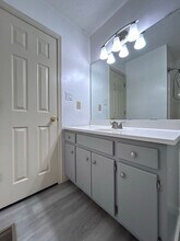 105 Pescara Ln in Newport News, VA - Building Photo - Building Photo