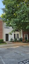 5074 Leeshire Trce in Tucker, GA - Building Photo