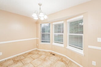 5837 Janet Dr in Trussville, AL - Building Photo - Building Photo