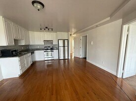 432 Russia Ave, Unit 432 Russia Ave. in San Francisco, CA - Building Photo