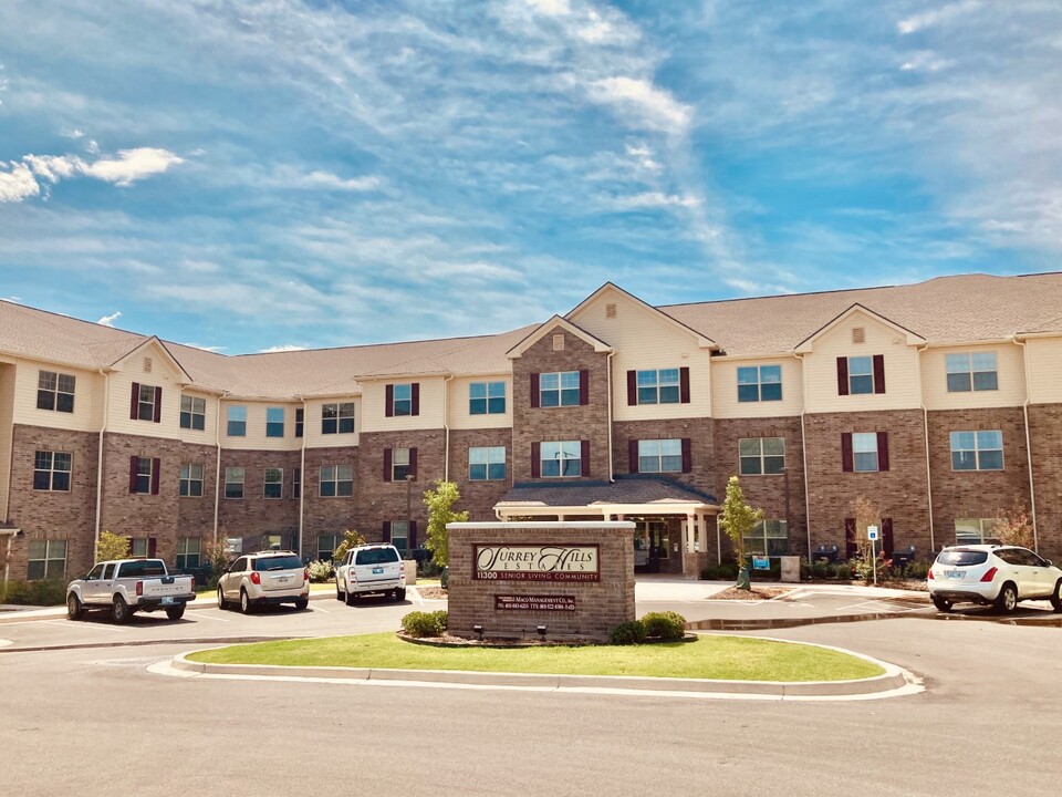 Surrey Hills Estates Senior 62+ in Yukon, OK - Foto de edificio