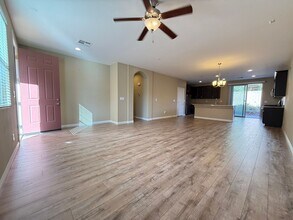 6166 Allen Cove Ct in Las Vegas, NV - Building Photo - Building Photo