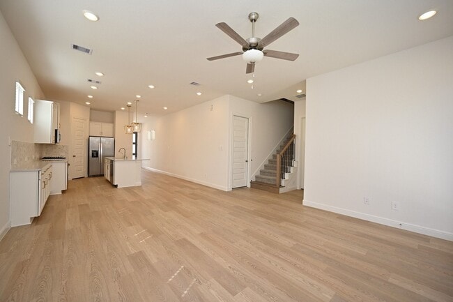 property at 4112 Farm Holw St