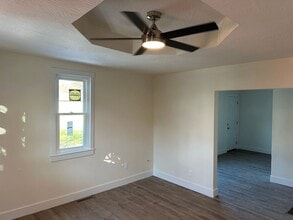 2448 N Ramsey Ave in Springfield, MO - Building Photo - Building Photo