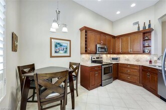 6555 Valen Way, Unit 201 in Naples, FL - Building Photo - Building Photo