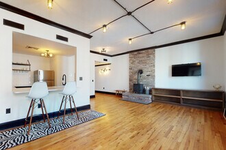 118 Washington St-Unit -203 in Norwalk, CT - Building Photo - Building Photo