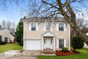 1822 Sugar Hollow Dr in Charlotte, NC - Building Photo