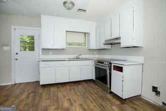 1101 Sparkle Ave in Macon, GA - Building Photo - Building Photo