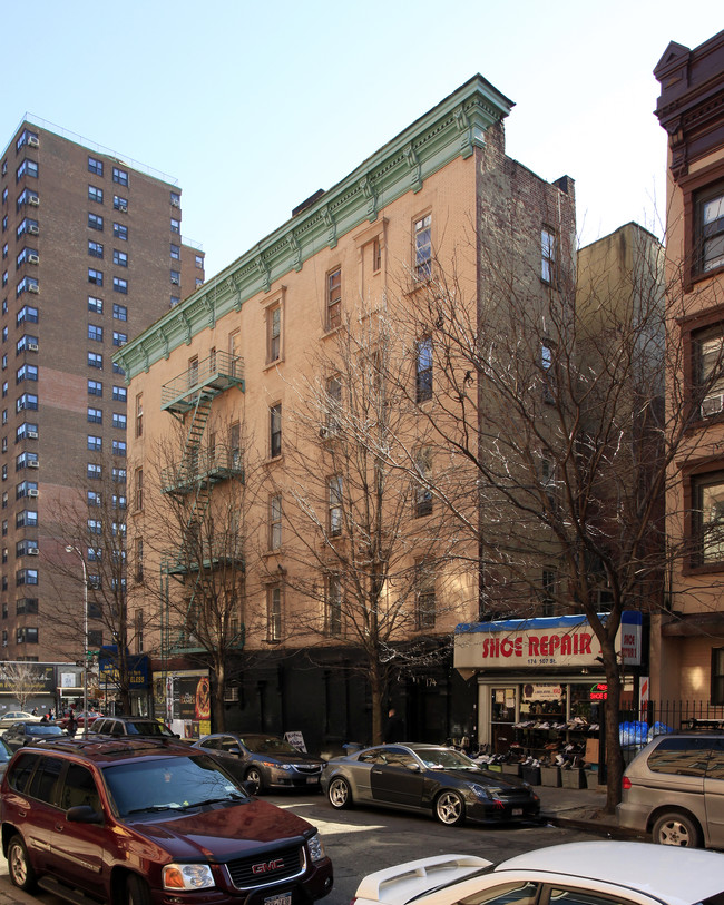 1938 Third Ave in New York, NY - Building Photo - Building Photo