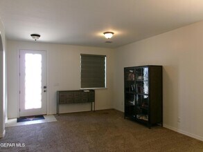 6445 Villaggio Dr, Unit 48A in El Paso, TX - Building Photo - Building Photo