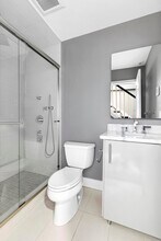 666 Massachusetts Ave, Unit 5 in Boston, MA - Building Photo - Building Photo