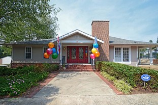 Creekside Landing Apartamentos