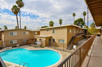 La Paz Apartments in Riverside, CA - Building Photo - Building Photo