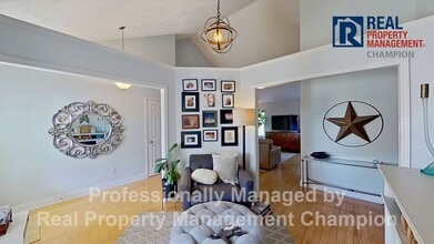 615 Catamaran Dr in Wilmington, NC - Building Photo - Building Photo