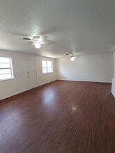 5608-5615 15th St in Lubbock, TX - Building Photo - Building Photo
