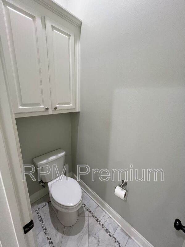 property at 10722 Turning Leaf Dr