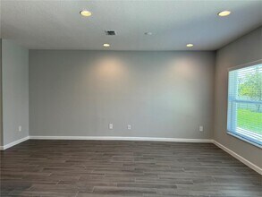212 Beautyberry Ln in Sanford, FL - Foto de edificio - Building Photo
