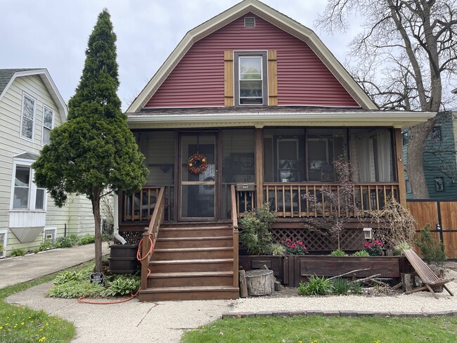 property at 440 Elgin Ave
