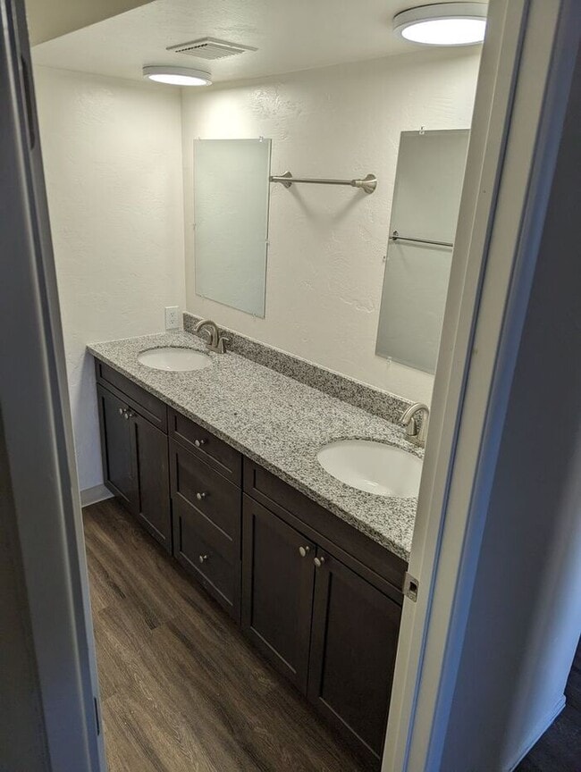 property at 4551 E Bellevue St