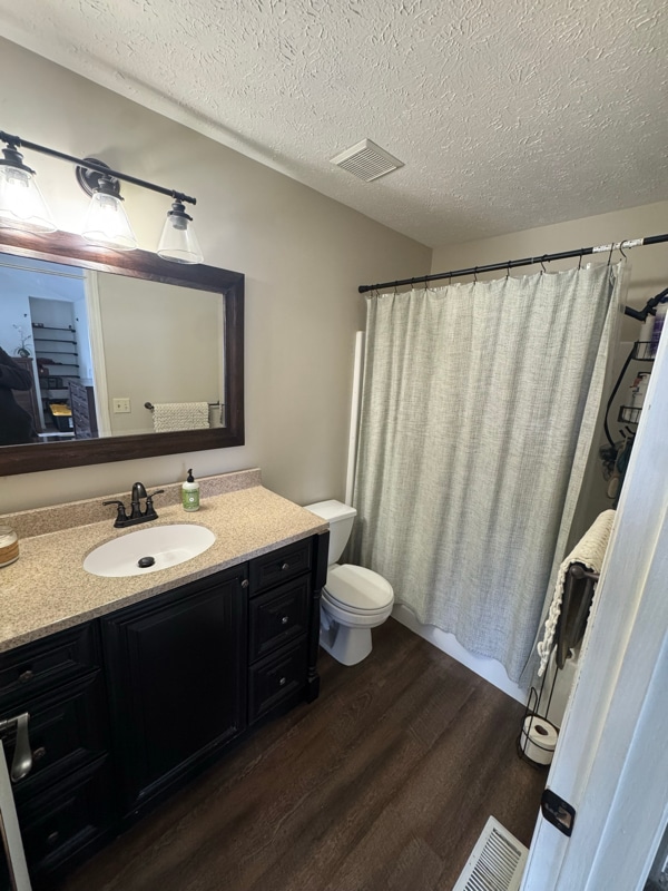 816 Tollis Pkwy in Broadview Heights, OH - Building Photo - Building Photo