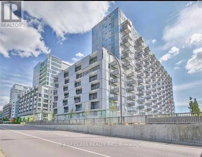 38 Monte Kwinter Ct in Toronto, ON - Building Photo - Building Photo