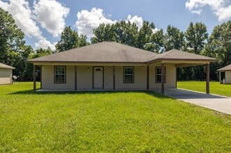 80 County Rd 2269 in Cleveland, TX - Building Photo - Building Photo