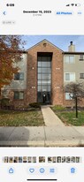 4240 Village Parkway Cir E in Indianapolis, IN - Building Photo