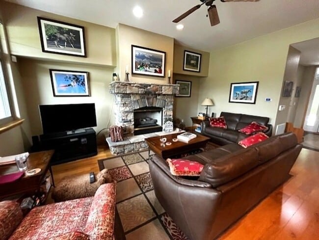 174 Robin Dr in Silverthorne, CO - Building Photo - Building Photo