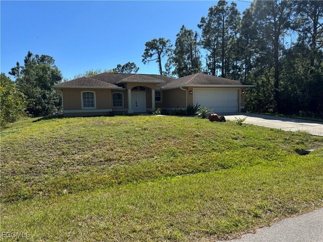 3109 32nd St W in Lehigh Acres, FL - Building Photo - Building Photo