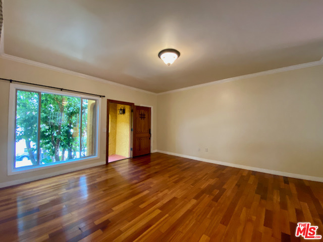 603 Tularosa Dr in Los Angeles, CA - Building Photo - Building Photo