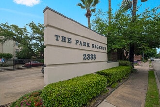 2333 Bering Dr in Houston, TX - Building Photo - Building Photo