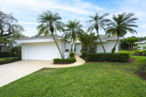 6890 Touchstone Cir in West Palm Beach, FL - Building Photo - Building Photo