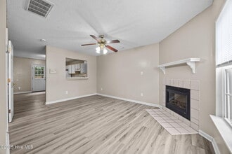 117 Mesa Ln in Jacksonville, NC - Building Photo - Building Photo