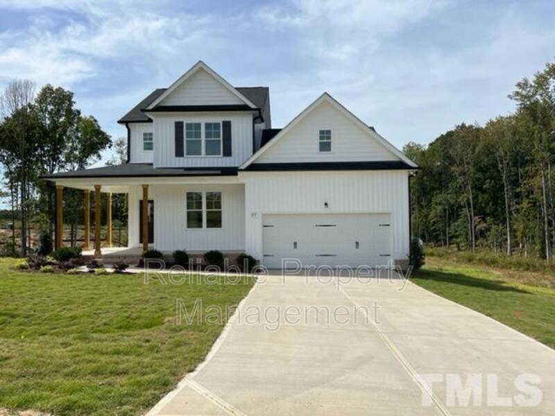 237 Brisbane Dr in Zebulon, NC - Building Photo